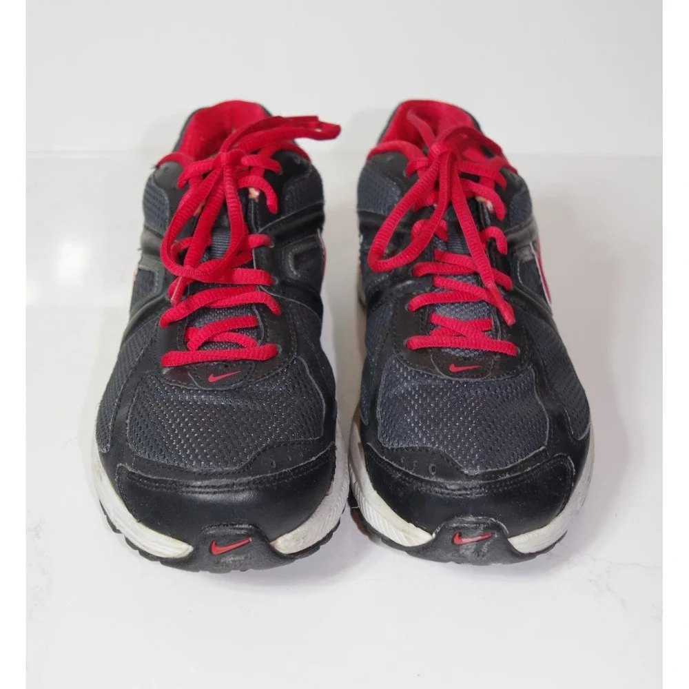 Nike Dart 9 Women's Size 8 Running Shoes Black Dark Grey Red